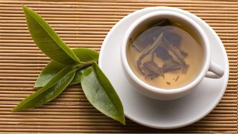 Chá Detox Real Promete Emagrecer 15 kg